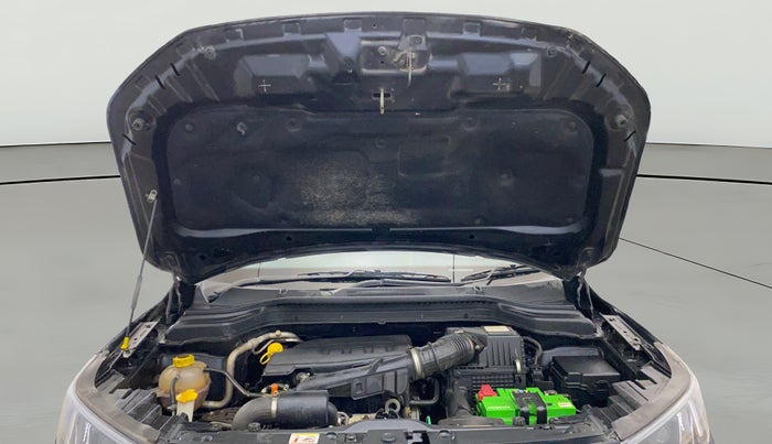 2020 Mahindra XUV300 W8 1.2 PETROL, Petrol, Manual, 50 km, Open Bonet