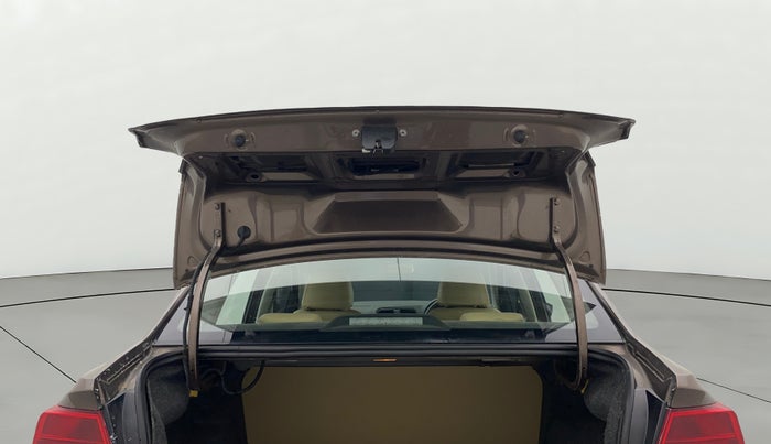 2018 Volkswagen Ameo TRENDLINE 1.0L, Petrol, Manual, 42,312 km, Boot Door Open