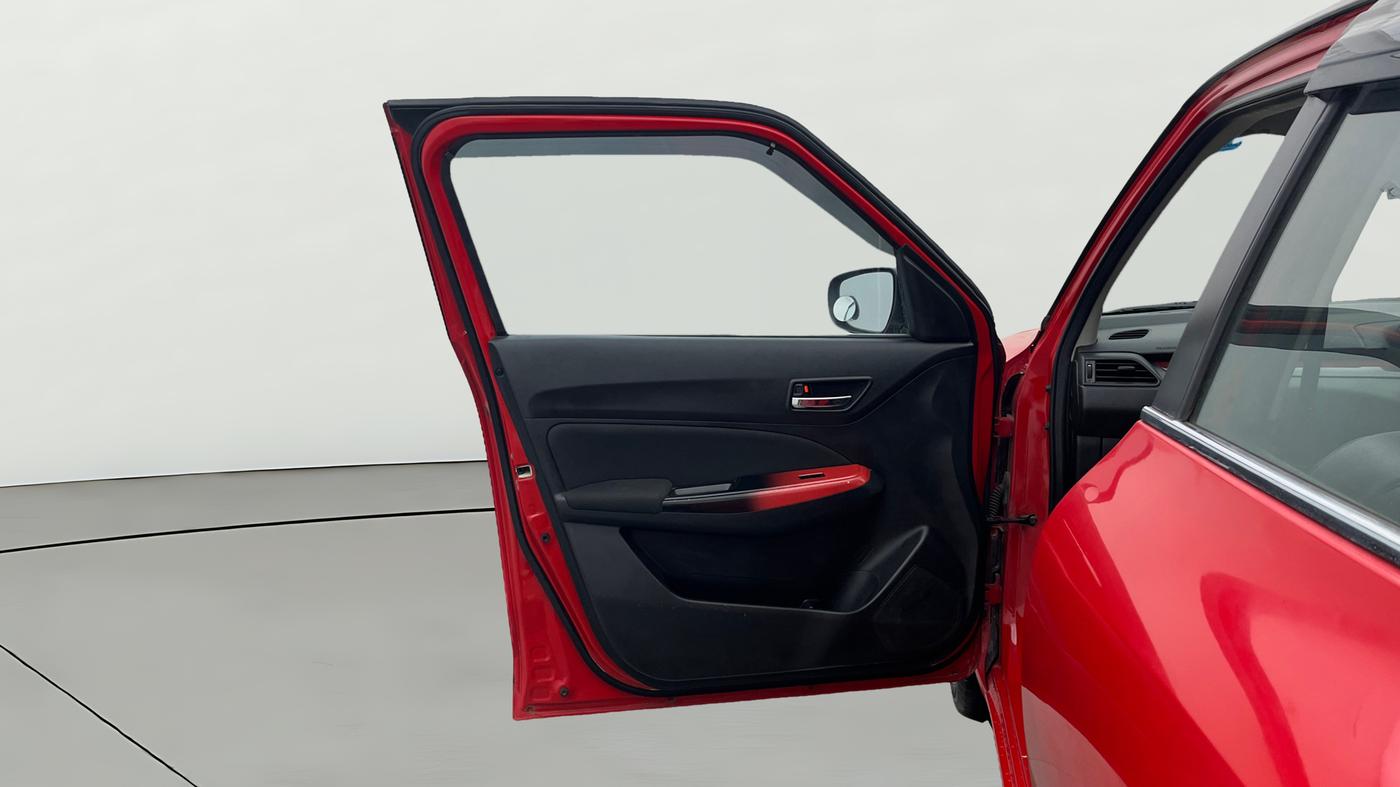 2022 Maruti Swift VXI, Petrol, Manual, 39,710 km, LHS Front Door