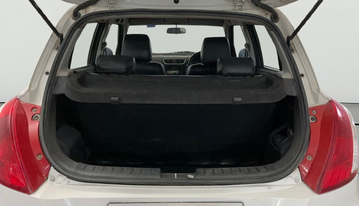 2014 Maruti Swift VXI, Petrol, Manual, 45,577 km, Boot Open Zoomed View
