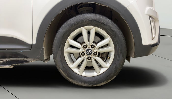 2017 Hyundai Creta SX PLUS 1.6 PETROL, Petrol, Manual, 78,220 km, Right Front Wheel