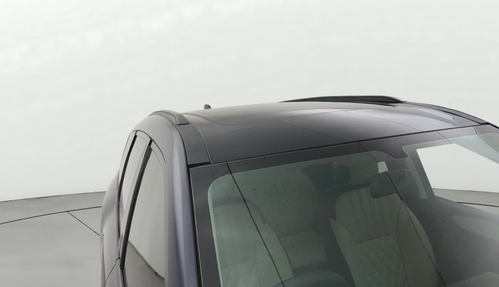 2024 Mahindra XUV700 AX 5 P AT 5 STR, Petrol, Automatic, 49,602 km, Roof