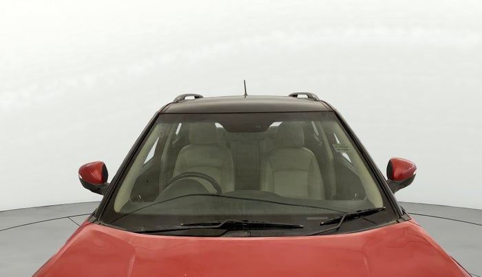 2020 Mahindra XUV300 W8 1.5 DIESEL, Diesel, Manual, 91,617 km, Front Windshield