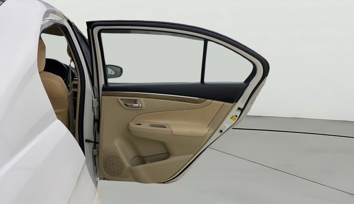 2018 Maruti Ciaz ZETA 1.5 SHVS MT PETROL, Petrol, Manual, 89,676 km, RHS Rear Door