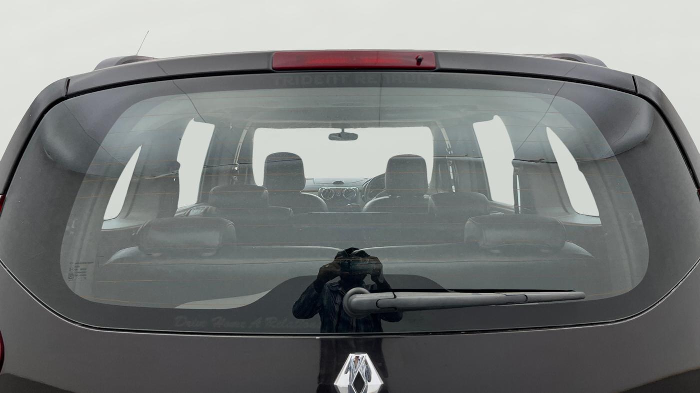 2015 Renault Lodgy 110 PS RXZ, Diesel, Manual, 42,370 km, Rear Windshield