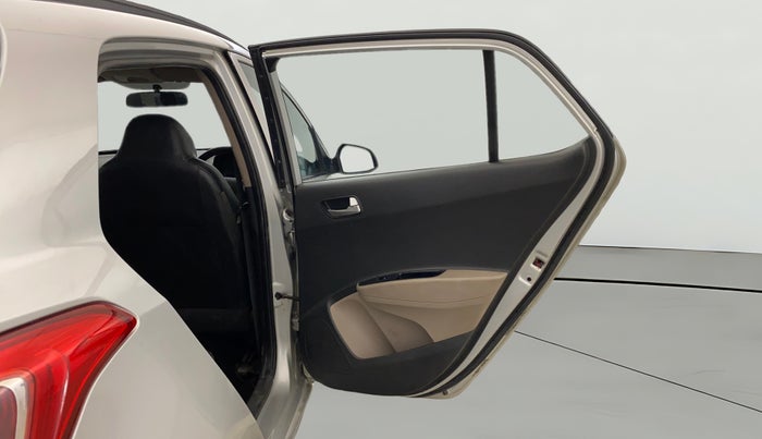 2014 Hyundai Grand i10 SPORTZ AT 1.2 KAPPA VTVT, Petrol, Automatic, 62,982 km, RHS Rear Door