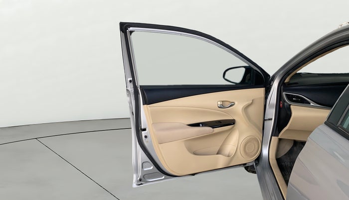 2018 Toyota YARIS V CVT, Petrol, Automatic, 59,425 km, LHS Front Door