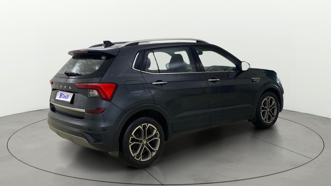 2022 Skoda KUSHAQ STYLE 1.5L TSI DSG, Petrol, Automatic, 34,453 km, Right Back Diagonal