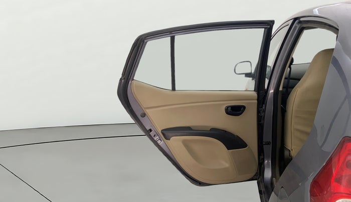 2013 Hyundai i10 MAGNA 1.1, CNG, Manual, 94,389 km, LHS Rear Door