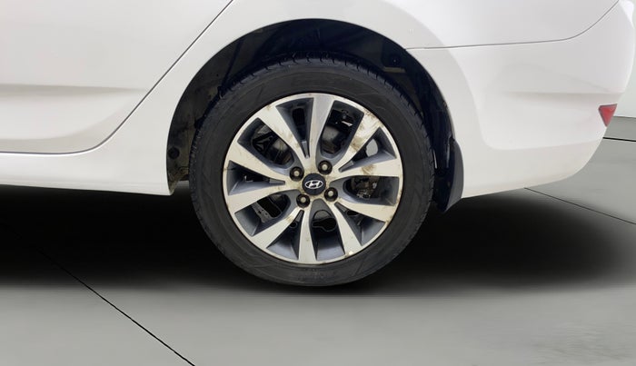 2014 Hyundai Verna FLUIDIC 1.4 CRDI CX, Diesel, Manual, 1,42,148 km, Left Rear Wheel