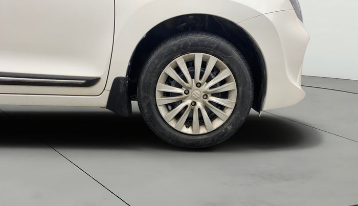 2019 Maruti Baleno DELTA PETROL 1.2, Petrol, Manual, 30,401 km, Right Front Wheel