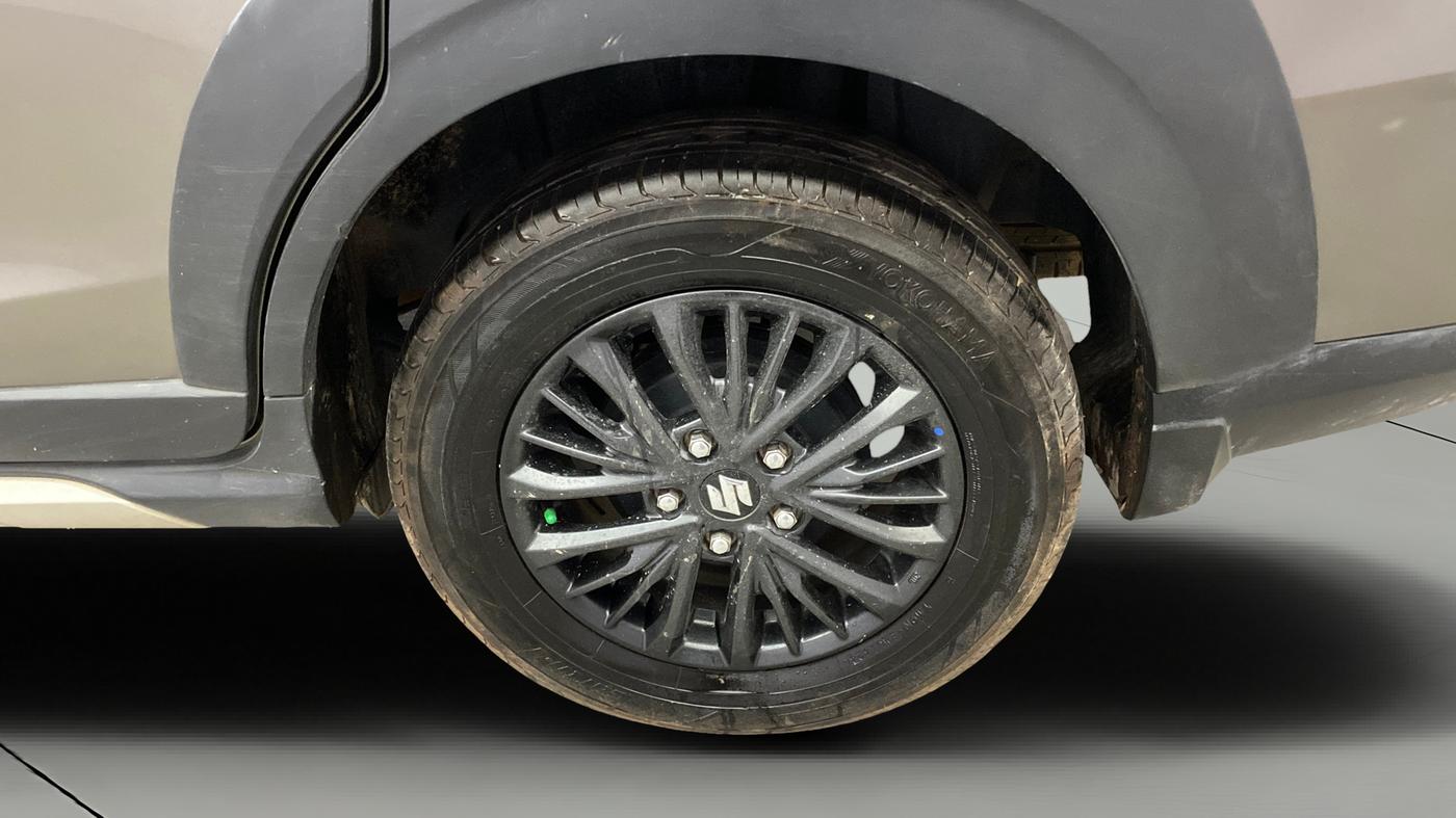 2020 Maruti XL6 ALPHA AT, Petrol, Automatic, 49,441 km, Left Rear Wheel