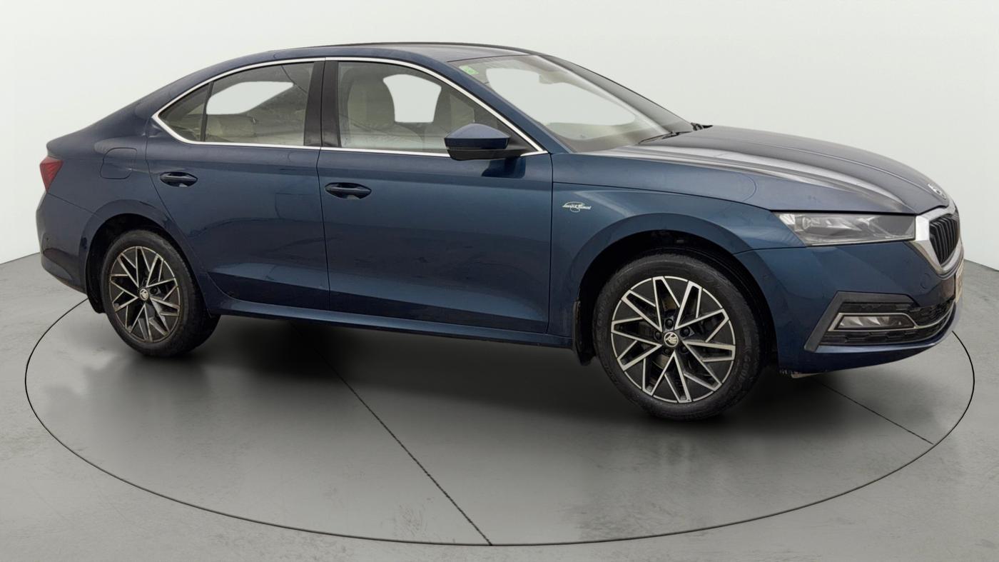 2022 Skoda Octavia L&K 2.0 AT, Petrol, Automatic, 30,297 km, SRP