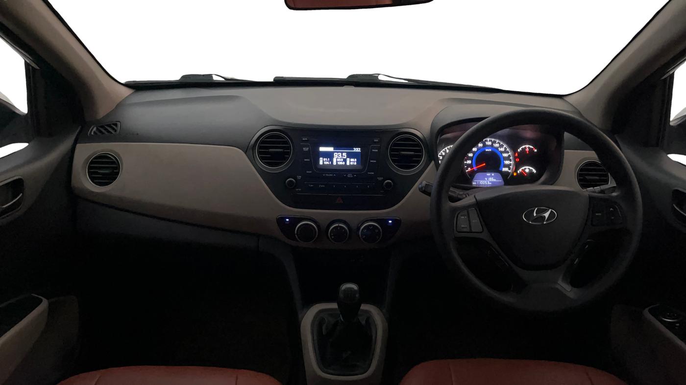 2018 Hyundai Grand i10 MAGNA 1.2 KAPPA VTVT, Petrol, Manual, 1,10,034 km, Dashboard