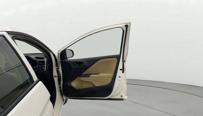 2016 Honda City 1.5L I-VTEC SV CVT, Petrol, Automatic, 1,04,654 km, RHS Front Door