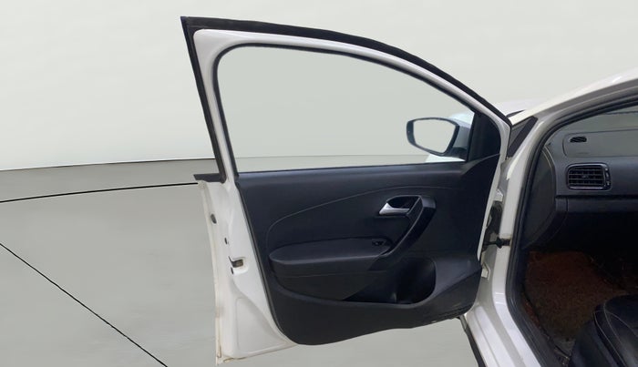 2021 Volkswagen Polo COMFORTLINE 1.0L MPI, Petrol, Manual, 31,674 km, LHS Front Door