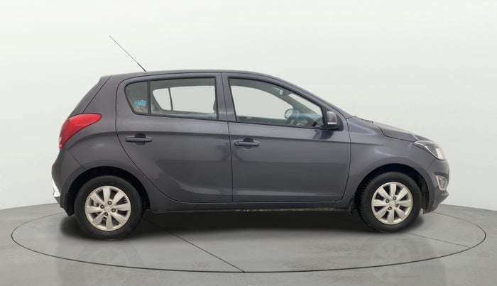 2014 Hyundai i20 SPORTZ 1.2, Petrol, Manual, 65,456 km, Right Side View
