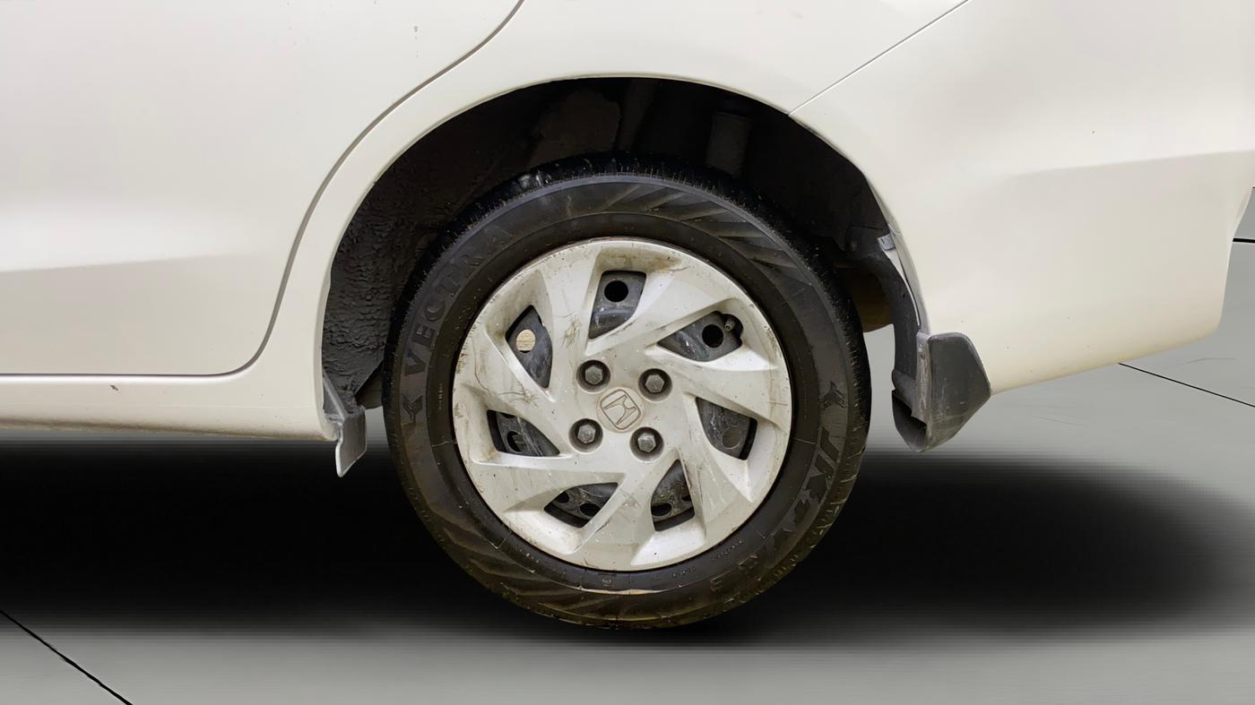 2013 Honda Amaze 1.5L I-DTEC S, Diesel, Manual, 60,206 km, Left Rear Wheel