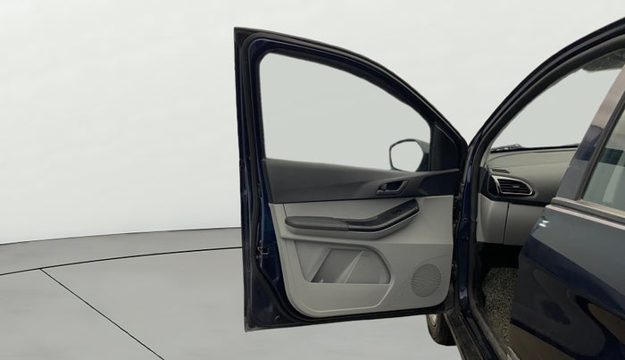 2022 Tata Tiago XT (O) PETROL, Petrol, Manual, 2,819 km, LHS Front Door