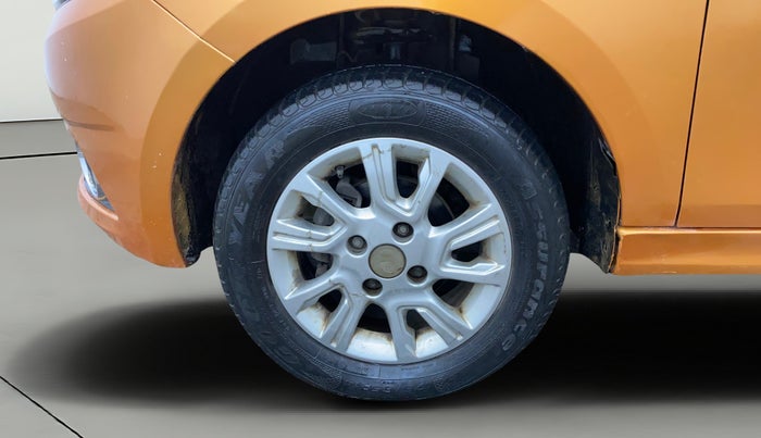 2016 Tata Tiago XZ PETROL, Petrol, Manual, 35,560 km, Left Front Wheel