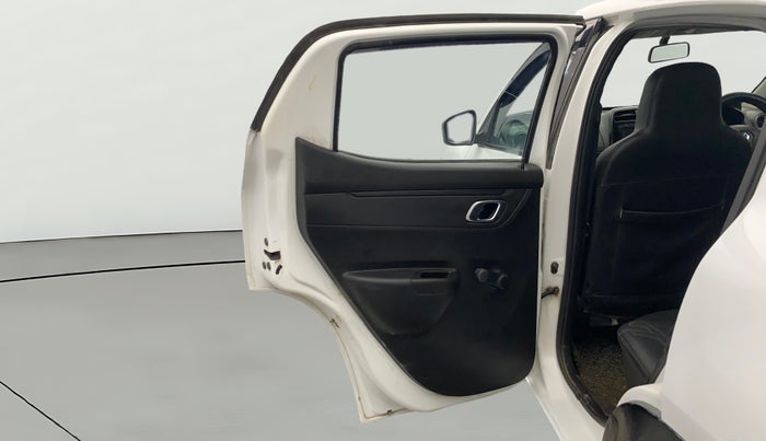 2018 Renault Kwid RXT 1.0 AMT (O), Petrol, Automatic, 31,973 km, LHS Rear Door