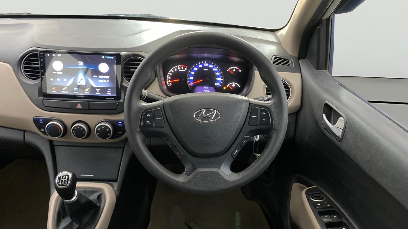 2017 Hyundai Xcent S 1.2, Petrol, Manual, 65,912 km, Steering Wheel Close Up