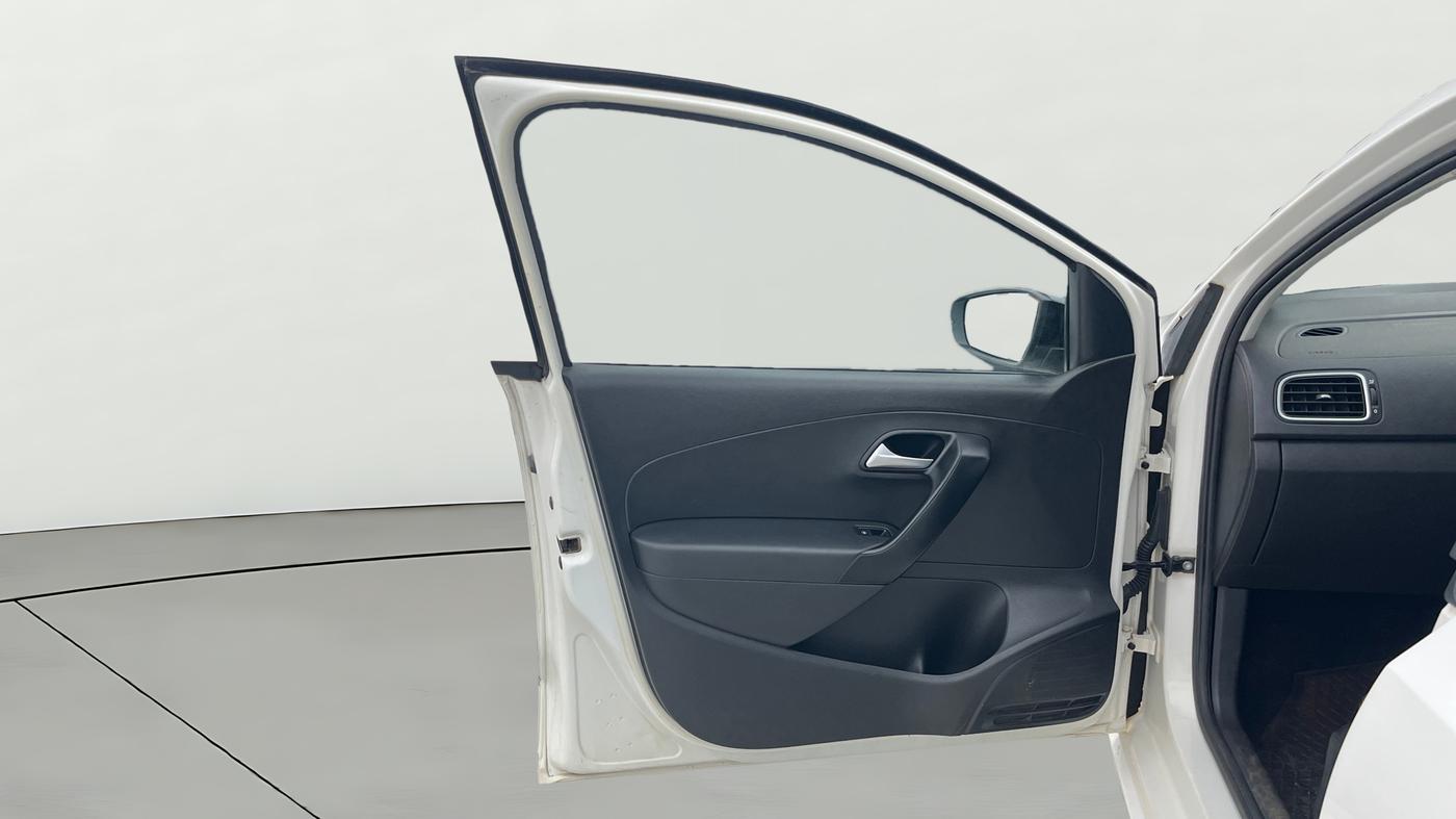 2018 Volkswagen Ameo HIGHLINE PLUS 1.5L AT 16 ALLOY, Diesel, Automatic, 69,838 km, LHS Front Door