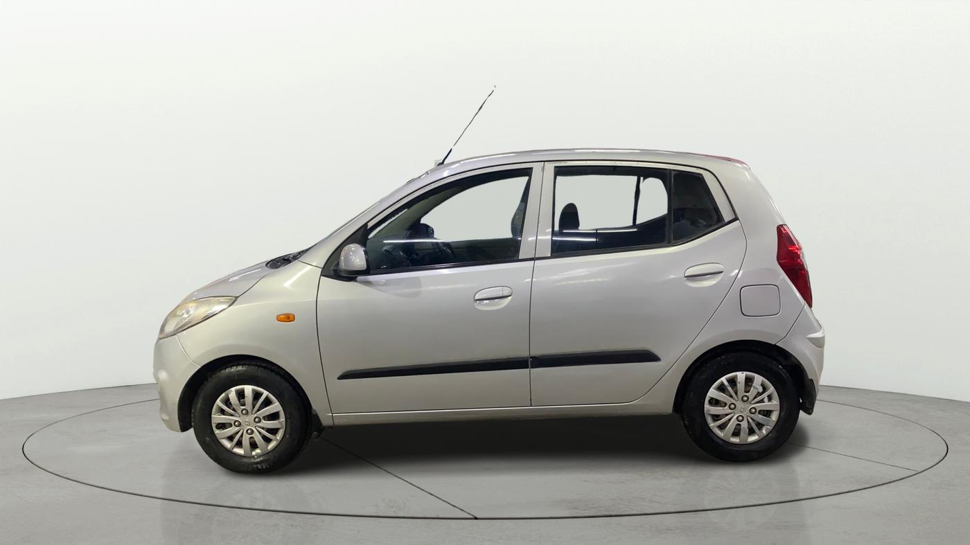 2016 Hyundai i10 SPORTZ 1.1, Petrol, Manual, 89,087 km, Left Side