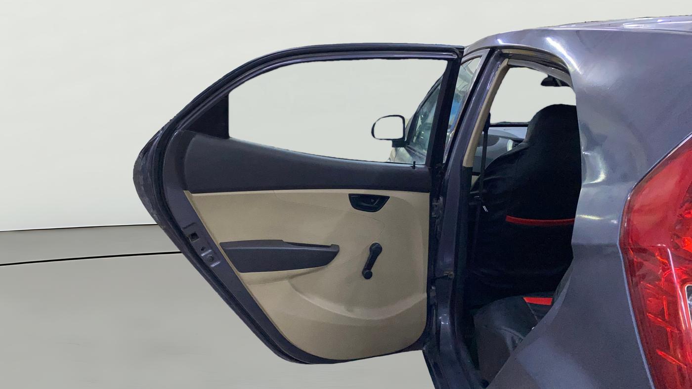 2016 Hyundai Eon ERA +, Petrol, Manual, 39,472 km, LHS Rear Door