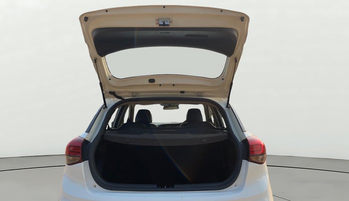 2018 Hyundai Elite i20 SPORTZ 1.4 CRDI, Diesel, Manual, 41,551 km, Boot Door Open