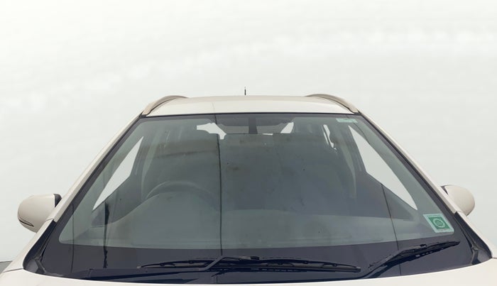 2015 Maruti S Cross ZETA 1.6, Diesel, Manual, 1,24,371 km, Front Windshield