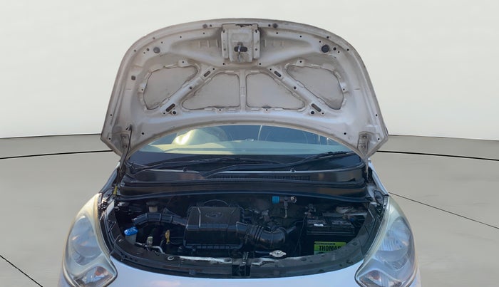 2013 Hyundai i10 MAGNA 1.1, CNG, Manual, 80,438 km, Open Bonet