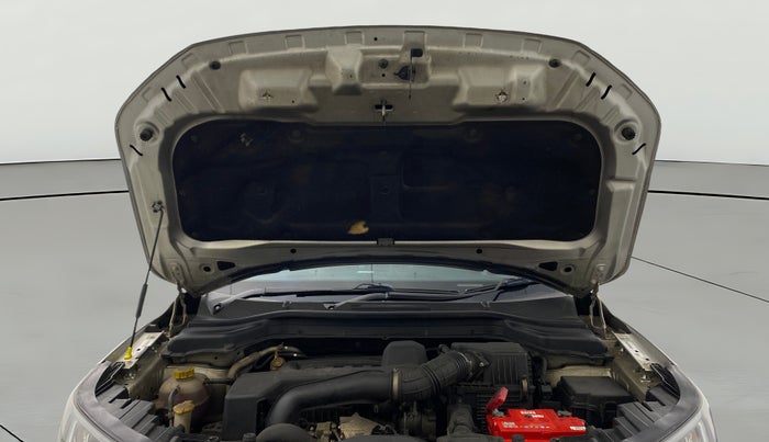 2019 Mahindra XUV300 W8 1.5 DIESEL, Diesel, Manual, 74,292 km, Open Bonet