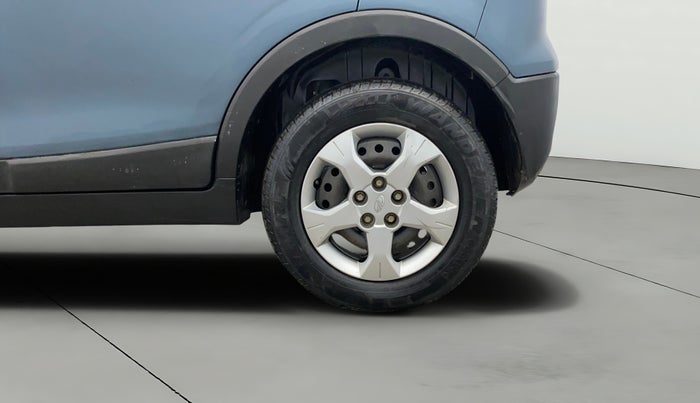 2019 Mahindra XUV300 W6 1.2 PETROL, Petrol, Manual, 72,860 km, Left Rear Wheel