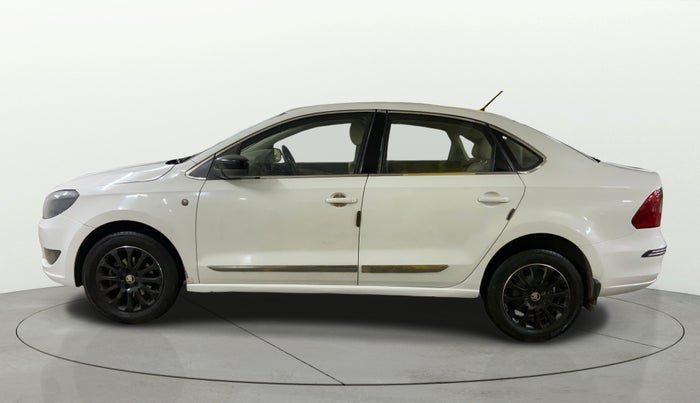 2015 Skoda Rapid 1.5 TDI CR ELEGANCE, Diesel, Manual, 98,257 km, Left Side