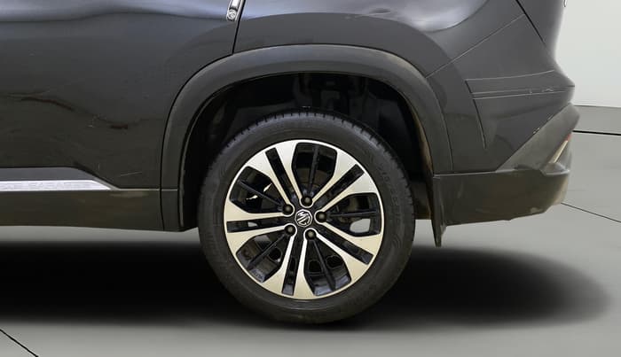 2021 MG HECTOR SHARP 1.5 PETROL CVT, Petrol, Automatic, 32,403 km, Left Rear Wheel