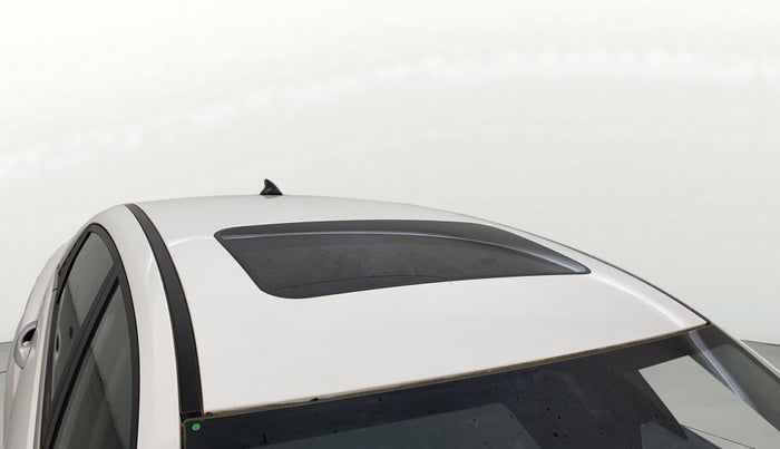 2023 Hyundai Verna SX (O) 1.5 TURBO PETROL MT, Petrol, Manual, 13,457 km, Roof