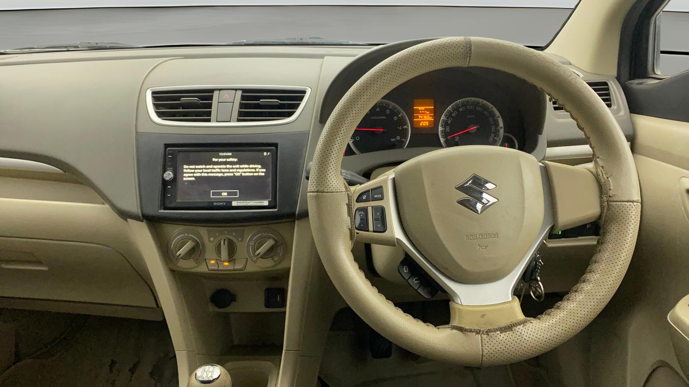 2017 Maruti Ertiga VXI, Petrol, Manual, 74,785 km, Steering Wheel Close Up