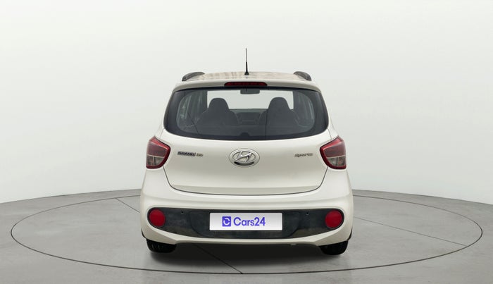 2018 Hyundai Grand i10 SPORTZ 1.2 KAPPA VTVT, Petrol, Manual, 52,665 km, Back/Rear