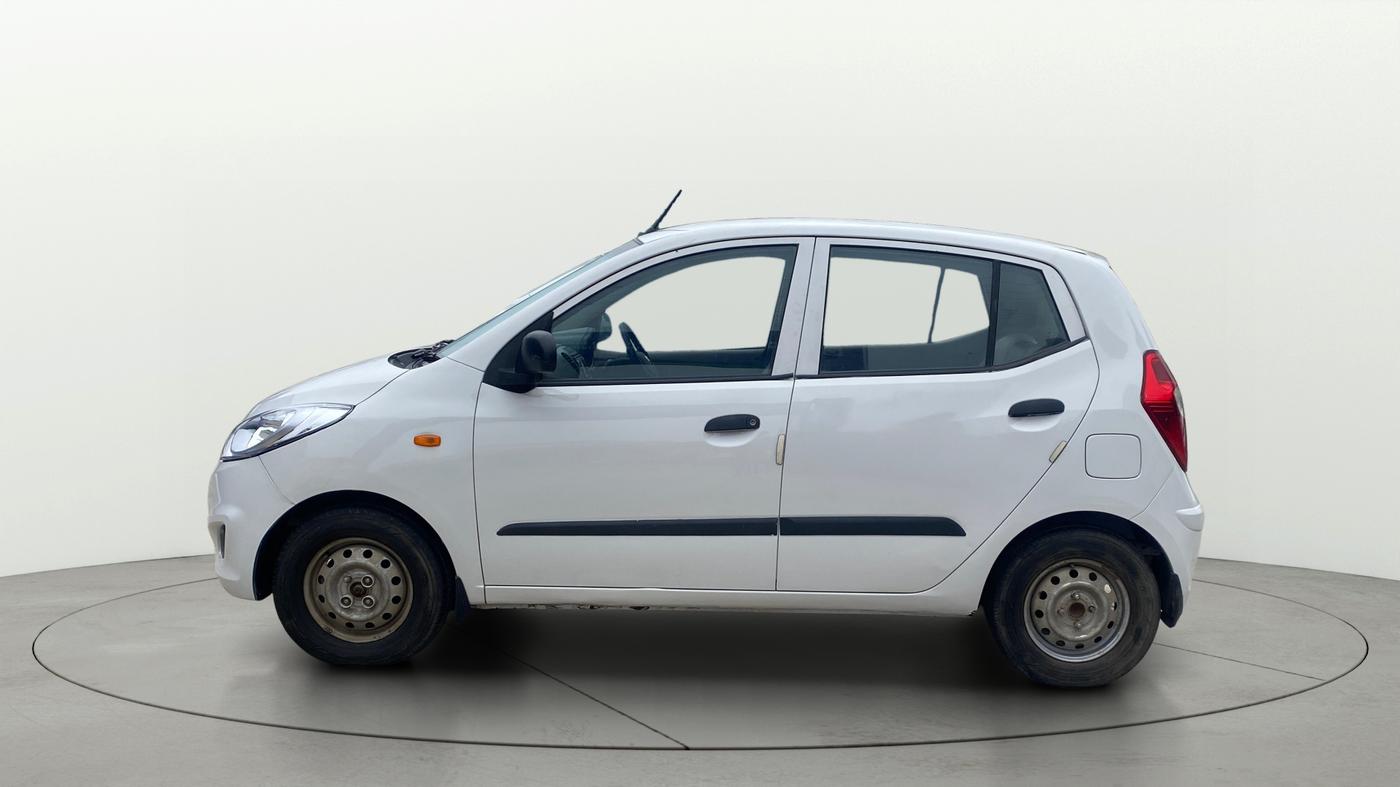 2014 Hyundai i10 MAGNA 1.1, Petrol, Manual, 63,382 km, Left Side