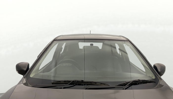 2017 Maruti Baleno DELTA PETROL 1.2, Petrol, Manual, 65,884 km, Front Windshield