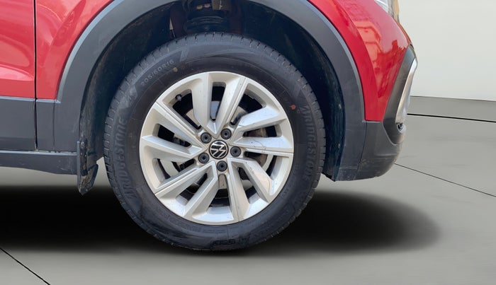 2022 Volkswagen TAIGUN HIGHLINE 1.0 TSI AT, Petrol, Automatic, 56,057 km, Right Front Wheel