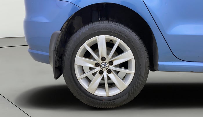 2016 Volkswagen Ameo HIGHLINE1.2L, Petrol, Manual, 56,461 km, Right Rear Wheel