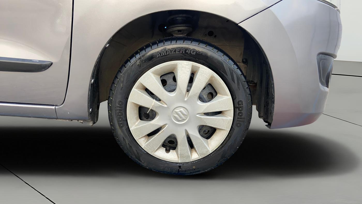 2014 Maruti Wagon R 1.0 VXI, Petrol, Manual, 48,306 km, Right Front Wheel
