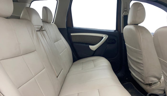 2014 Renault Duster 85 PS RXL DIESEL (OPT), Diesel, Manual, 1,26,494 km, Right Side Rear Door Cabin