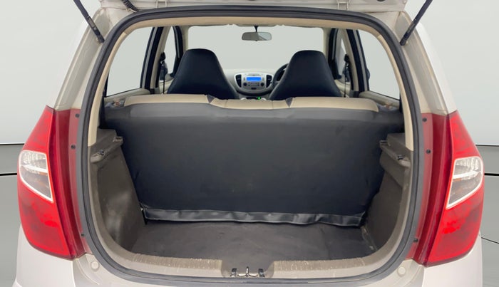 2015 Hyundai i10 SPORTZ 1.1 IRDE2, Petrol, Manual, 74,513 km, Boot Open Zoomed View