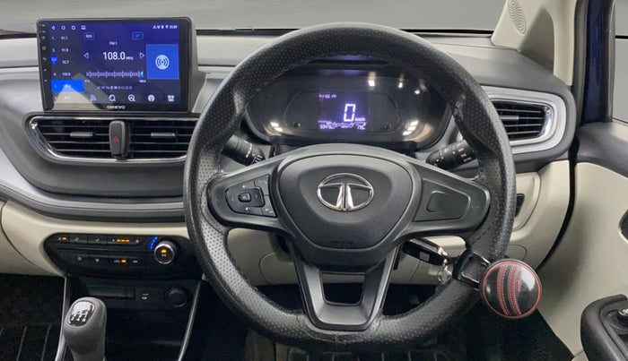 2023 Tata ALTROZ XM PLUS SUNROOF CNG, CNG, Manual, 50,475 km, Steering Wheel Close Up