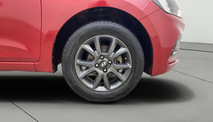 2018 Hyundai Elite i20 ASTA 1.2, Petrol, Manual, 1,14,401 km, Right Front Wheel