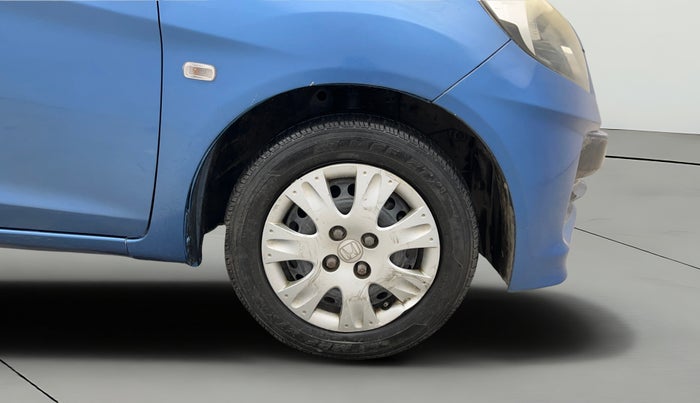 2014 Honda Brio S MT, Petrol, Manual, 83,652 km, Right Front Wheel