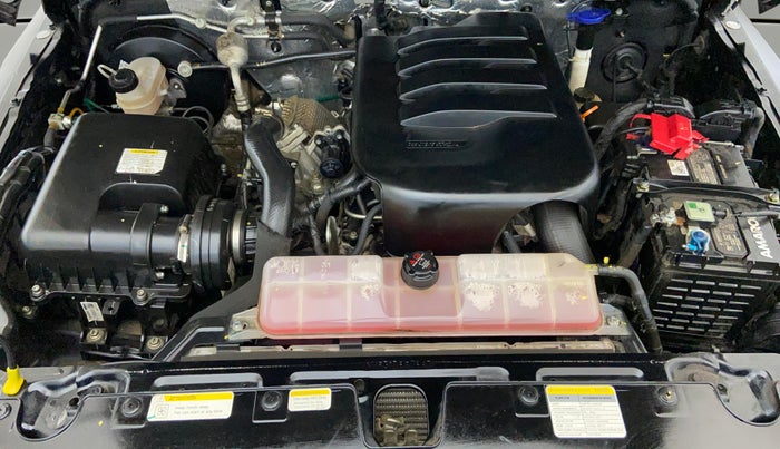2024 Mahindra Thar LX P 2WD AT HT, Petrol, Automatic, 36,688 km, Engine View